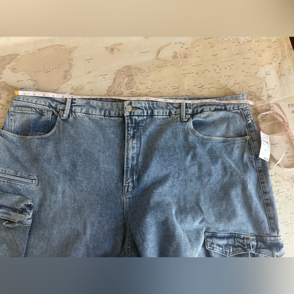 Good American Wide Leg Baggy Denim Cargo Jeans in Indigo Size 28 Plus NWT 225$ - Picture 10 of 16